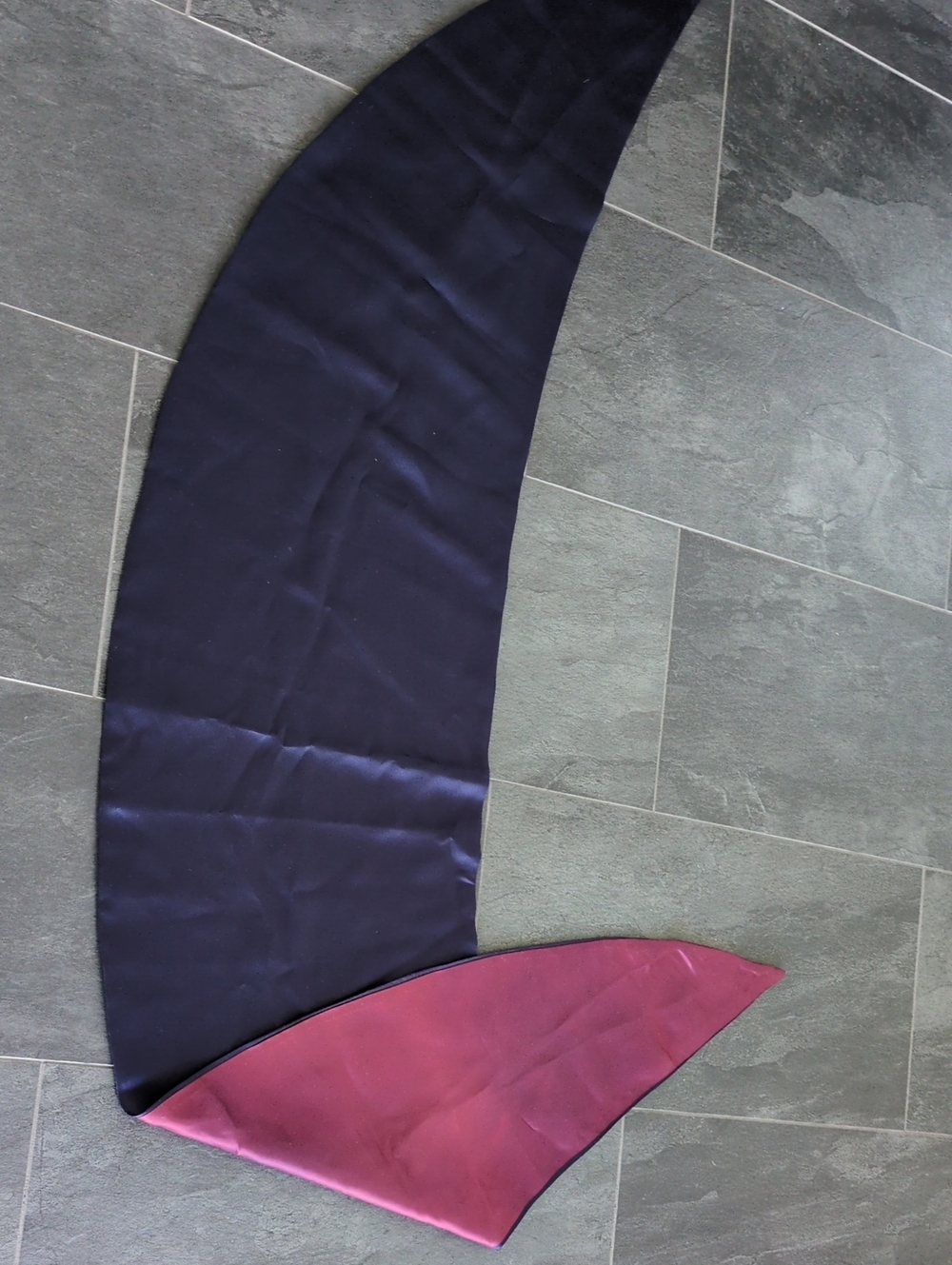 Dressy Over The Shoulder Shawl Navy Blue Satin Material Lined With Maroon Inside - Picture 4 of 4